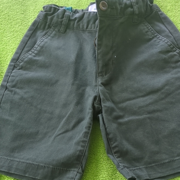 Old Navy Other - Old Navy Green Relaxed Fit Shorts